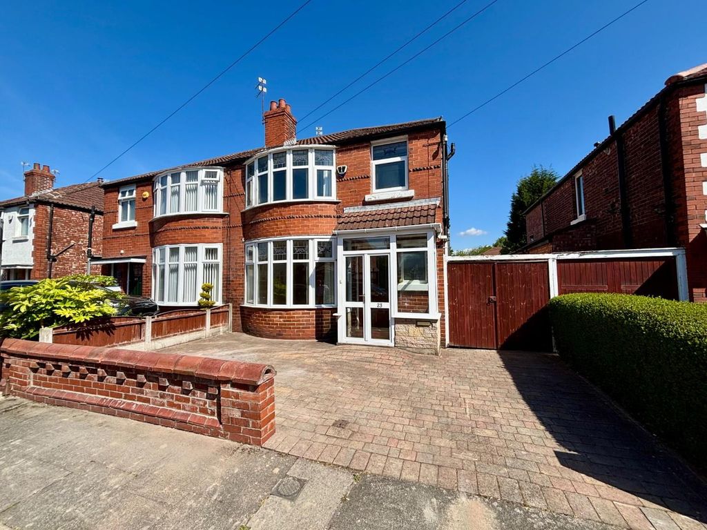 Property photo 1 of 15