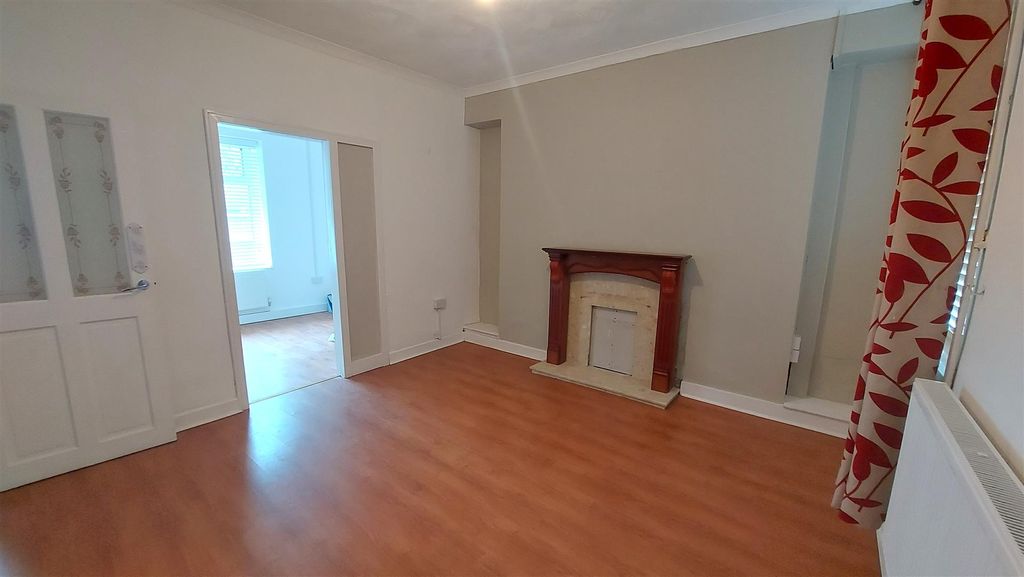 Property photo 3 of 14 20260305_120425.Jpg