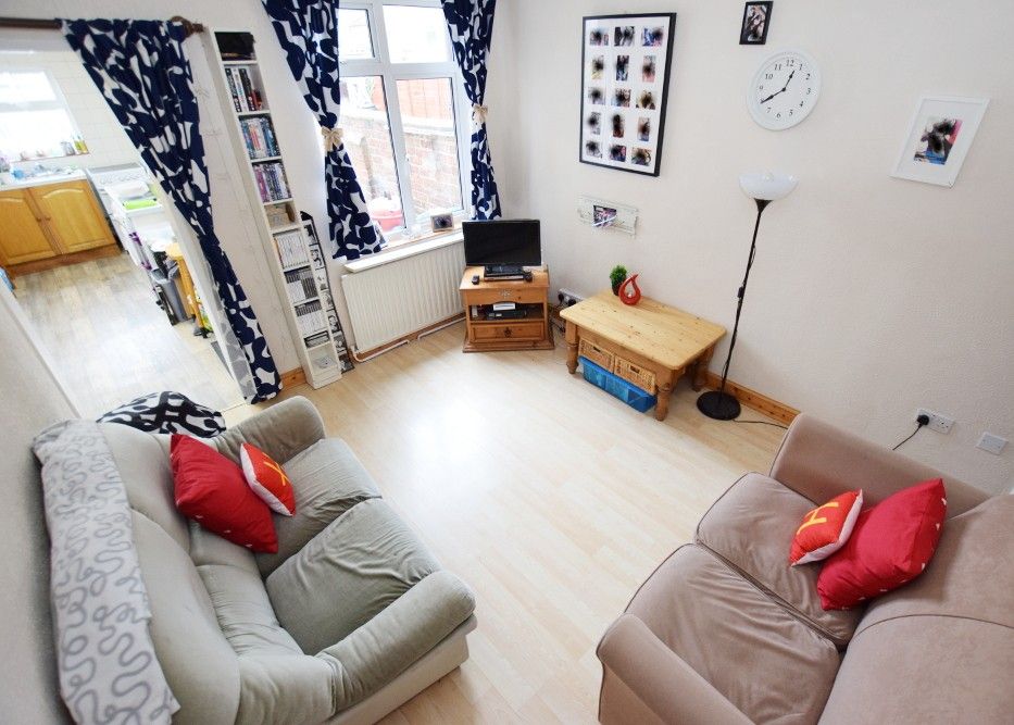 Property photo 2 of 7