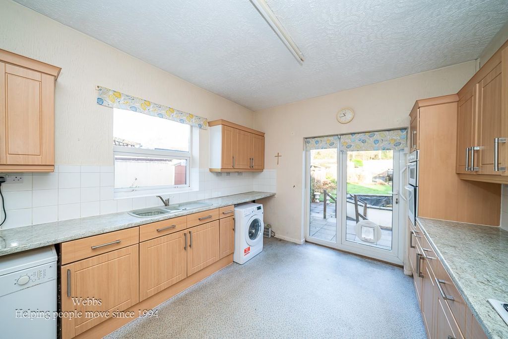 Property photo 2 of 35 Webbs-10.Jpg