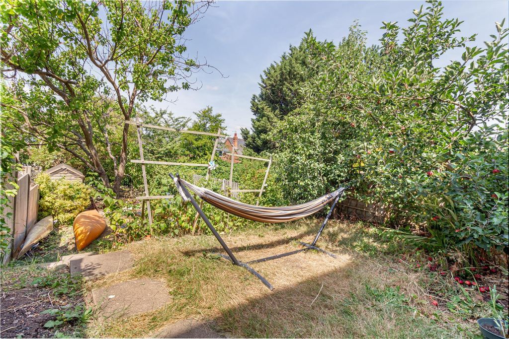 Property photo 3 of 19 Garden-2.Jpg