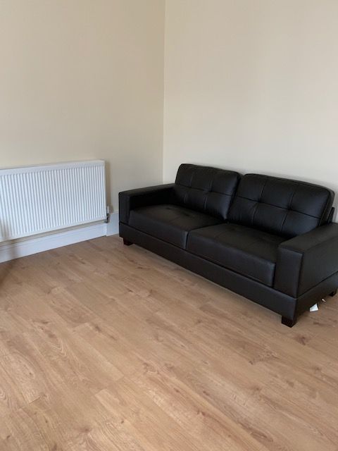 Property photo 2 of 13 Lounge