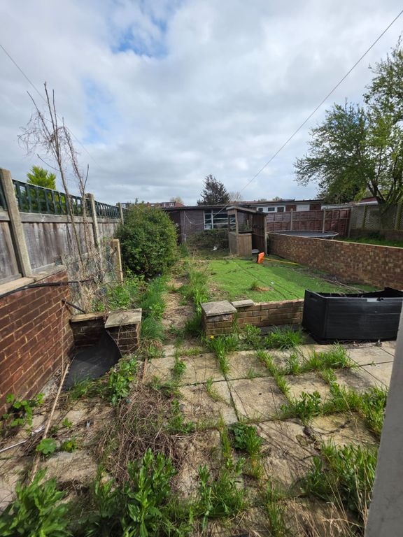 Property photo 3 of 17 Gallery