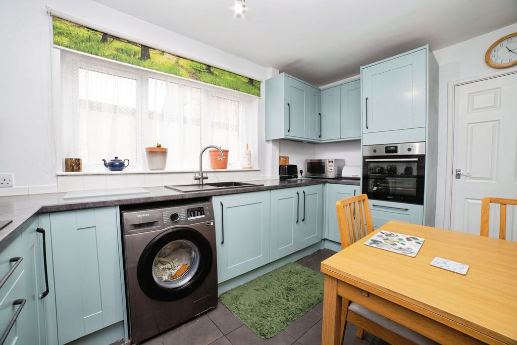 Property photo 3 of 22 Photo