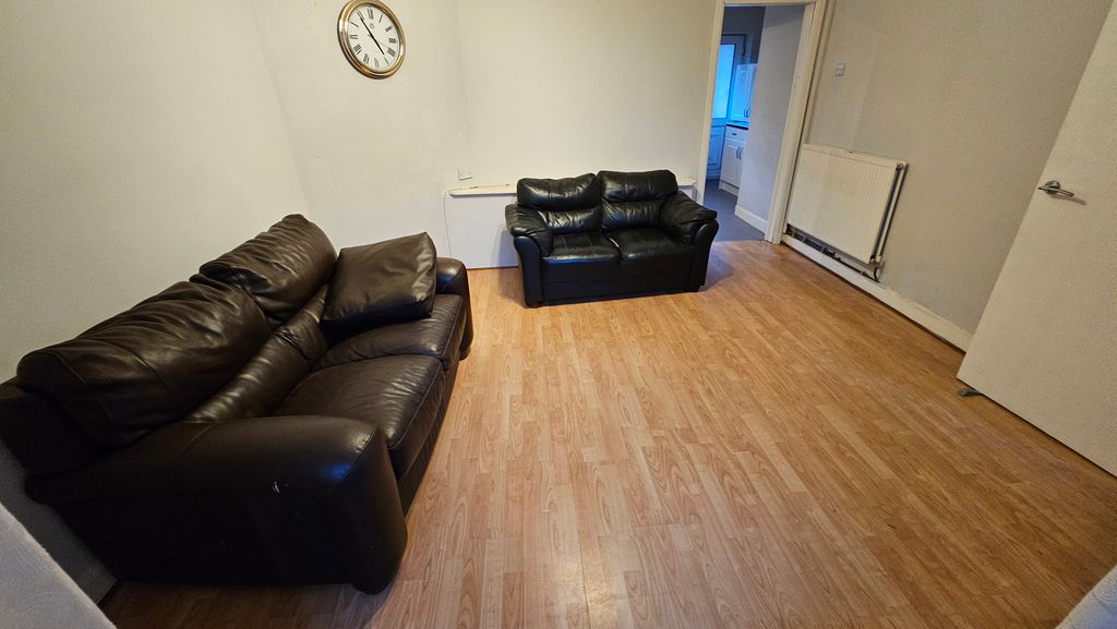 Property photo 1 of 25