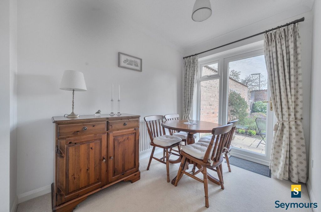 Property photo 3 of 17 Dining Room