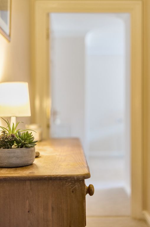 Property photo 3 of 15 Hall