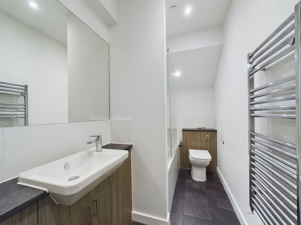 Property photo 3 of 12 Picture No. 26