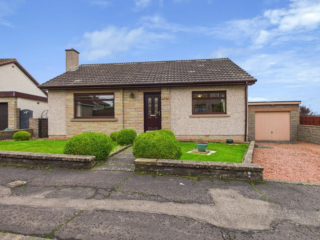 Property photo 1 of 23 Front (Exterior)