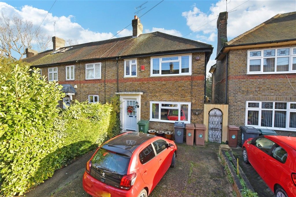 Property photo 1 of 10 External