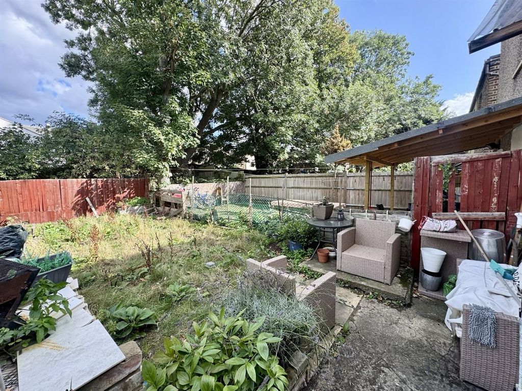 Property photo 2 of 14 Img_4728.Jpg