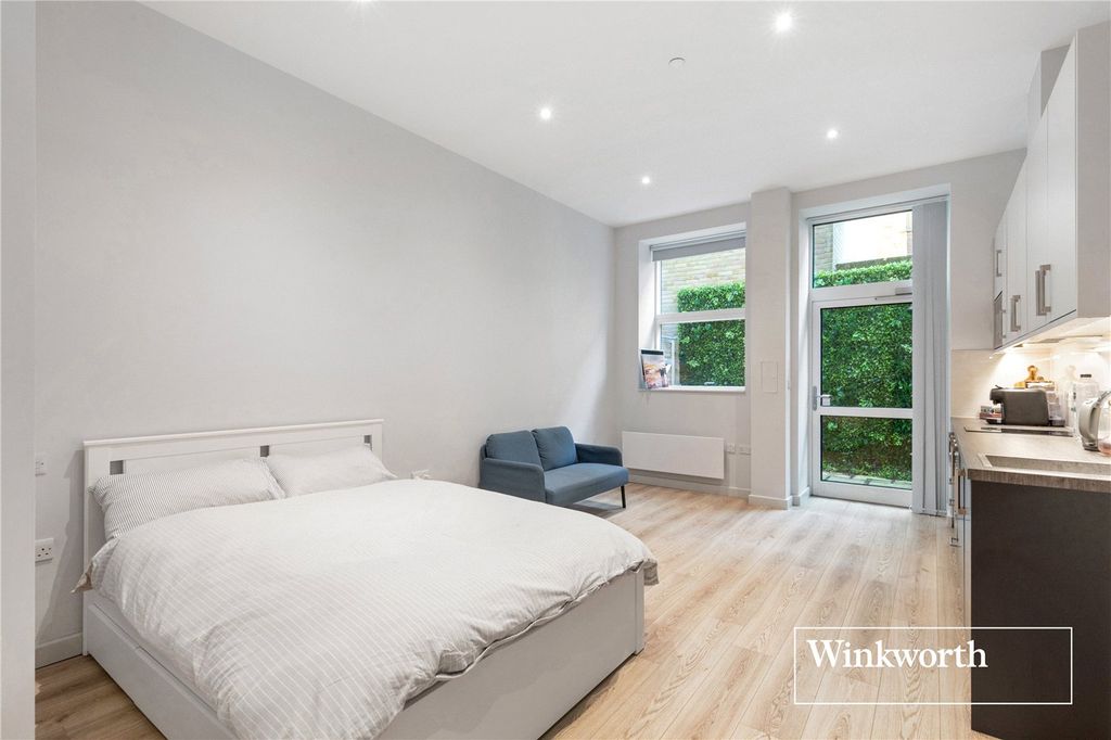 Property photo 3 of 14 Picture No. 04