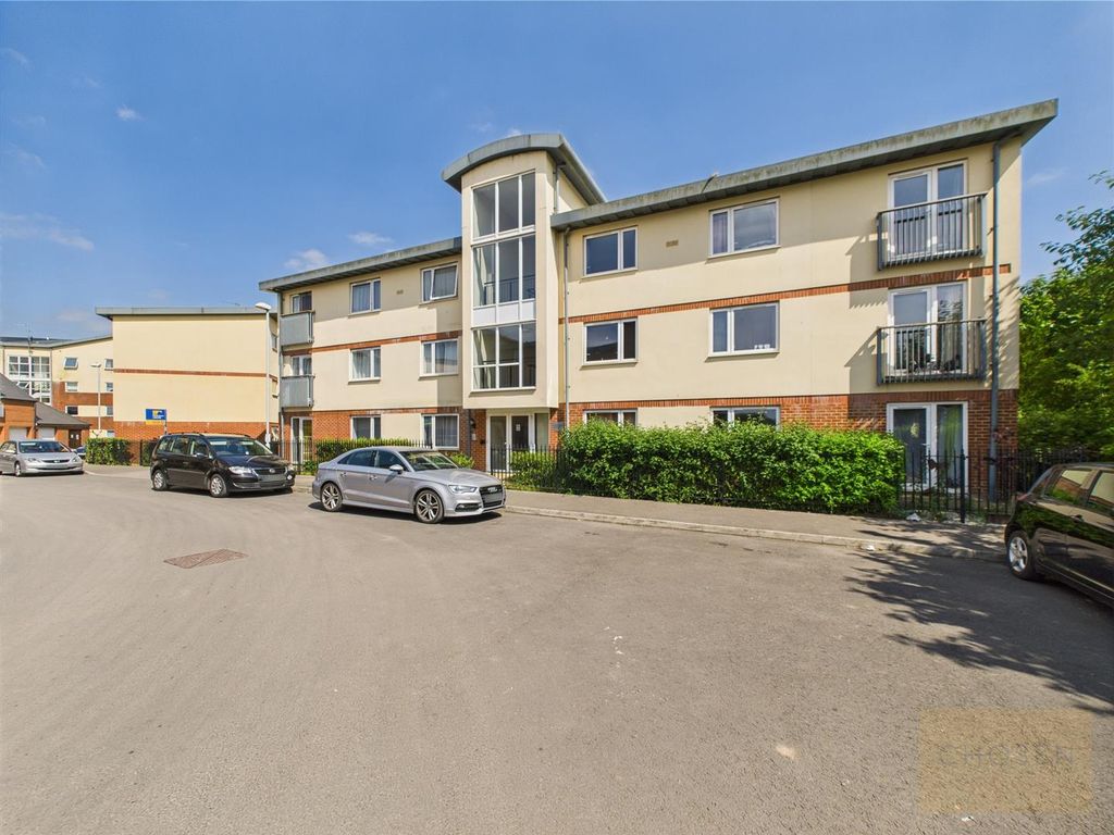 Property photo 1 of 10
