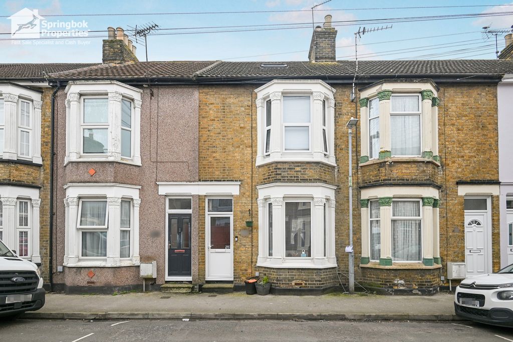 Property photo 1 of 16 Front View