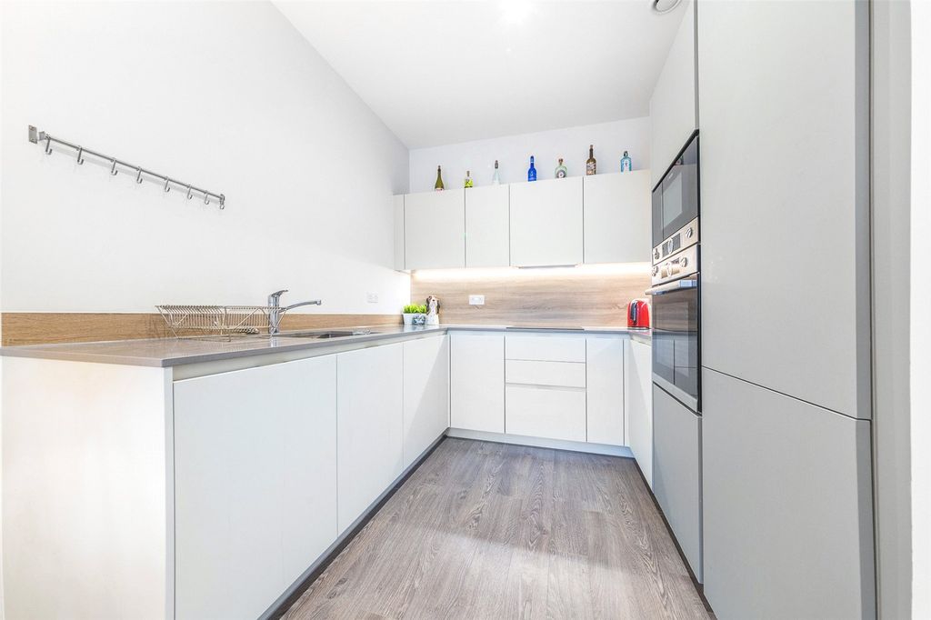 Property photo 3 of 9 Picture No. 08