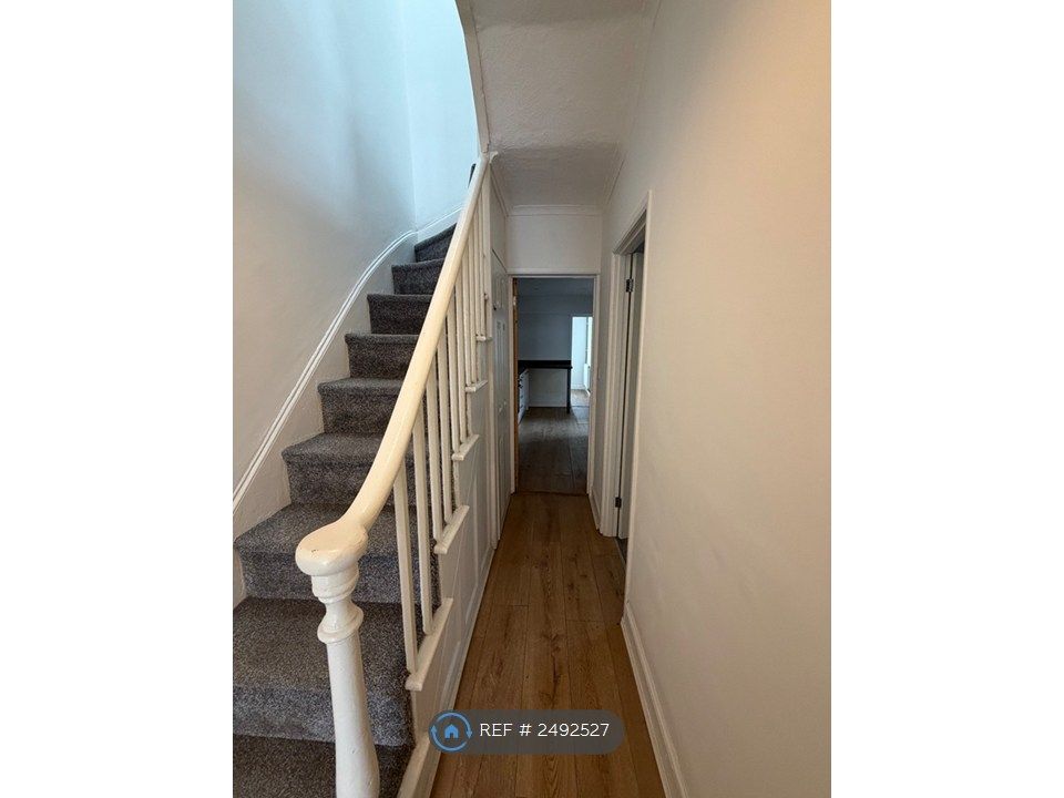 Property photo 3 of 30