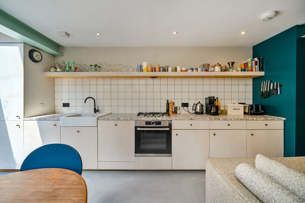 Property photo 2 of 21 1451528-19-69Ef58...