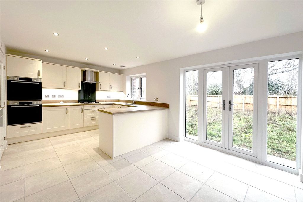 Property photo 1 of 12 Picture No. 12