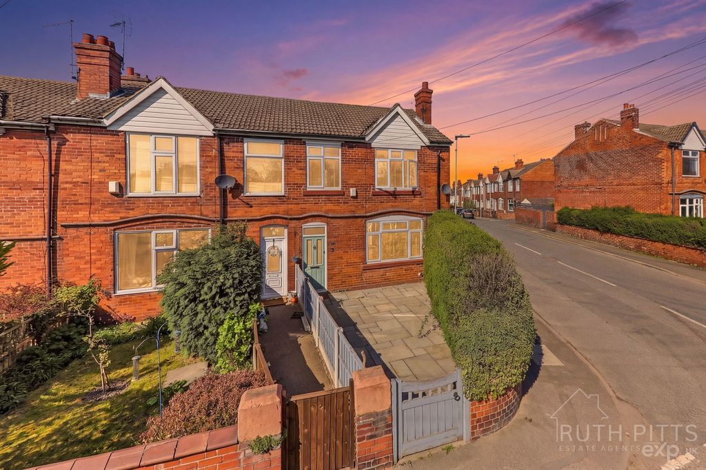 Property photo 3 of 30