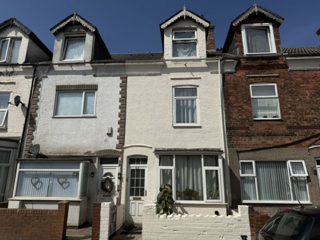 Property photo 1 of 8