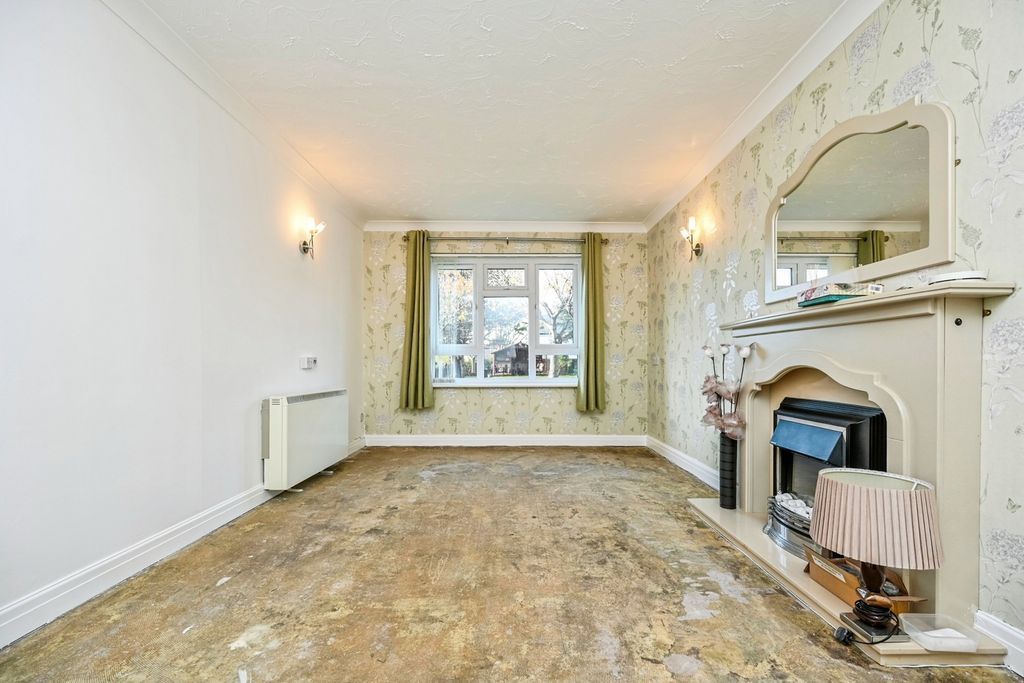 Property photo 3 of 11 Photo