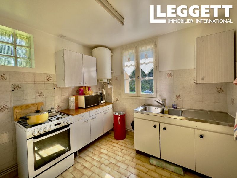 Property photo 3 of 10
