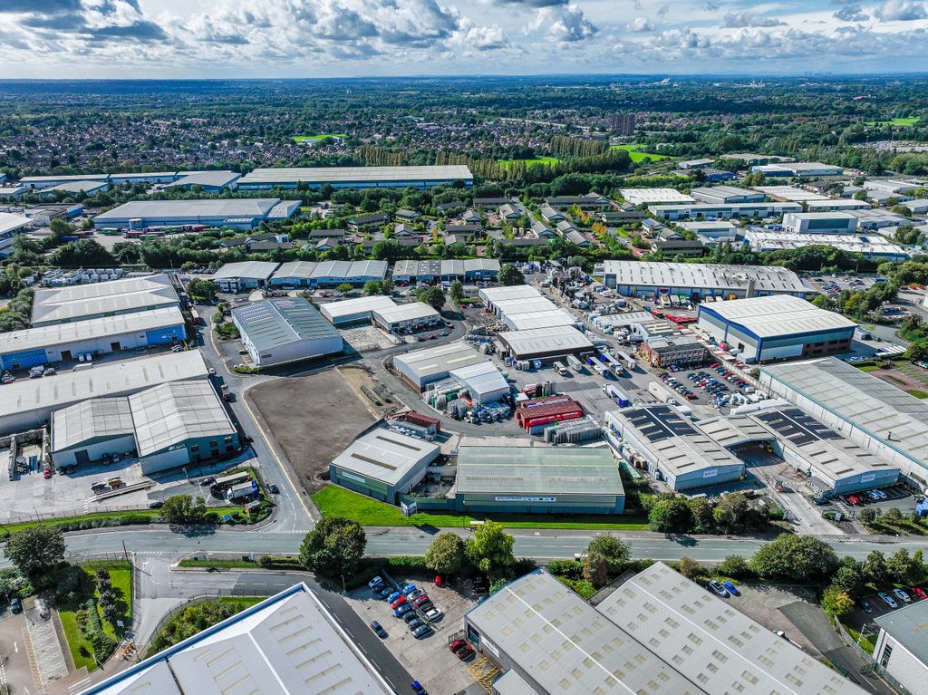 Property photo 2 of 5