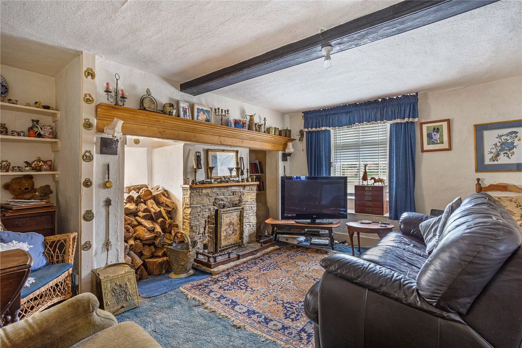 Property photo 2 of 17 Picture No. 04