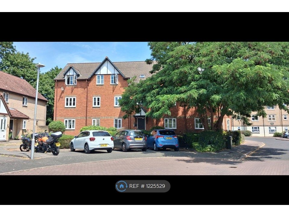 Property photo 1 of 10 Front