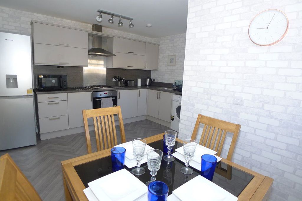 Additional image 8 of 2 bed flat to rent45 Acorn Court, Cellardyke, Fife KY10