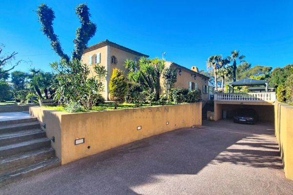 Property photo 3 of 7