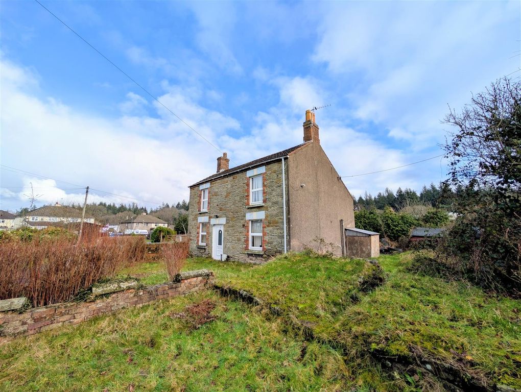 Property photo 1 of 15