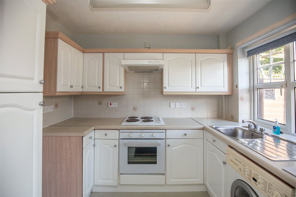 Property photo 3 of 16 Picture No. 03