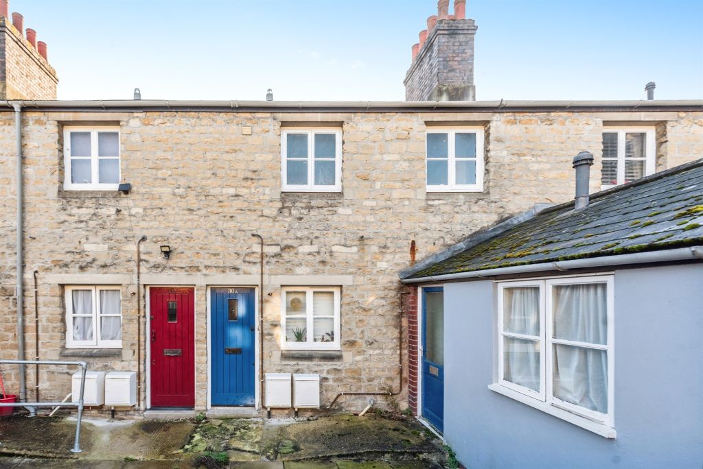 Property photo 2 of 8