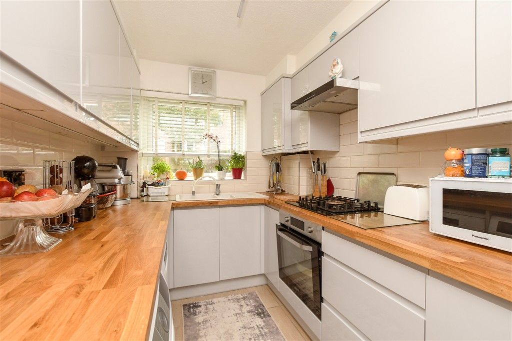 Property photo 1 of 13 Kitchen