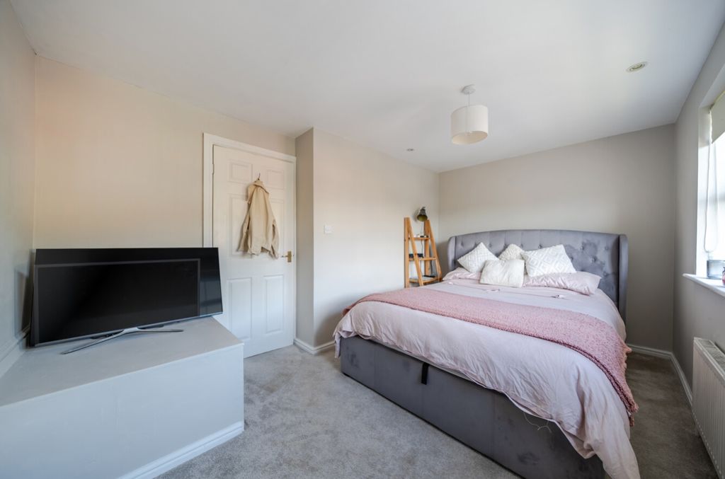 Additional image 11 of 3 bed semi-detached house for saleBaker Crescent, Lincoln, Lincolnshire LN6