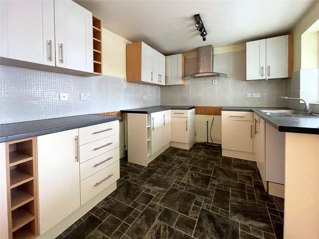 Property photo 3 of 18 Picture No. 09