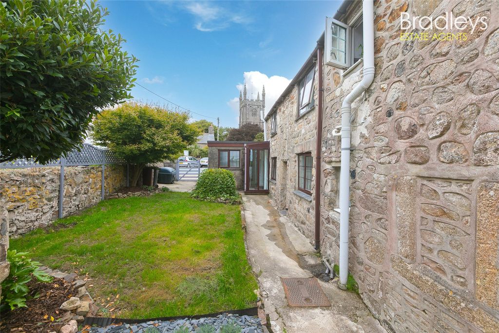 Property photo 3 of 15 Picture No. 27