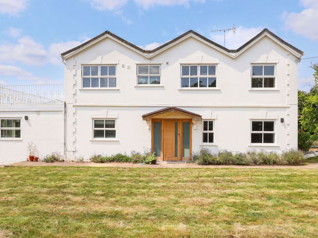 Property photo 3 of 29