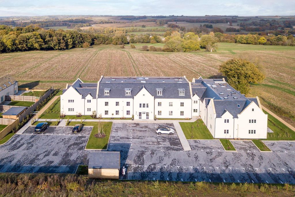 Property photo 1 of 11 Image