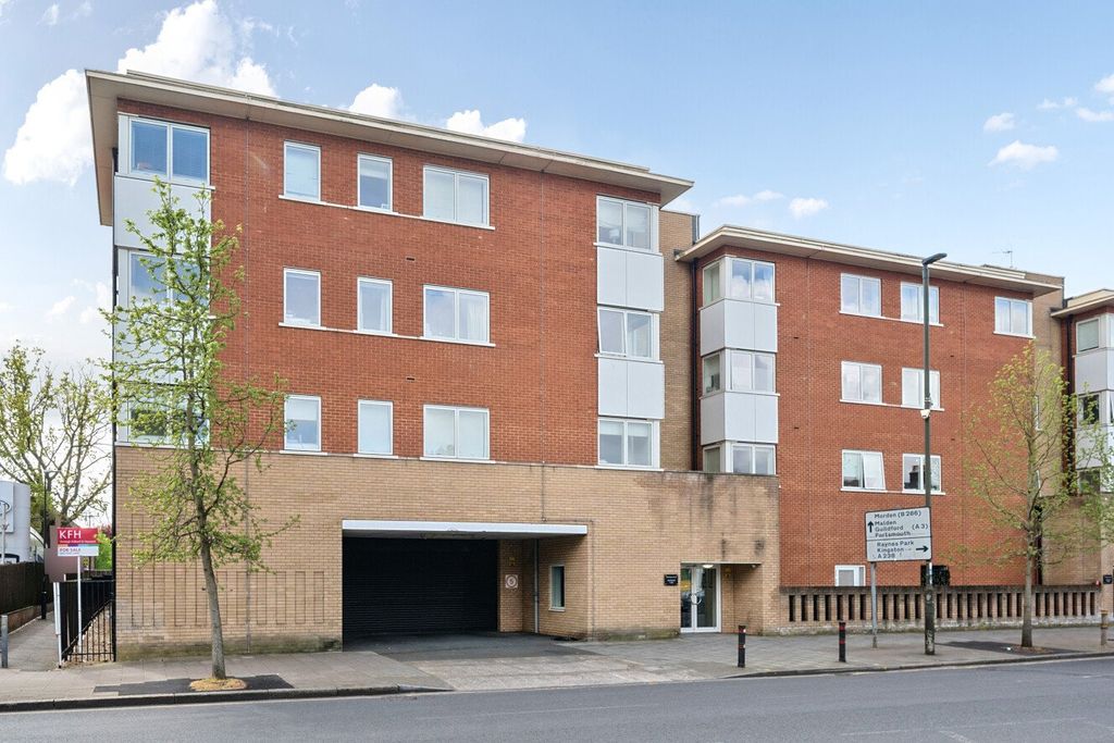 Property photo 1 of 10 Picture No. 02