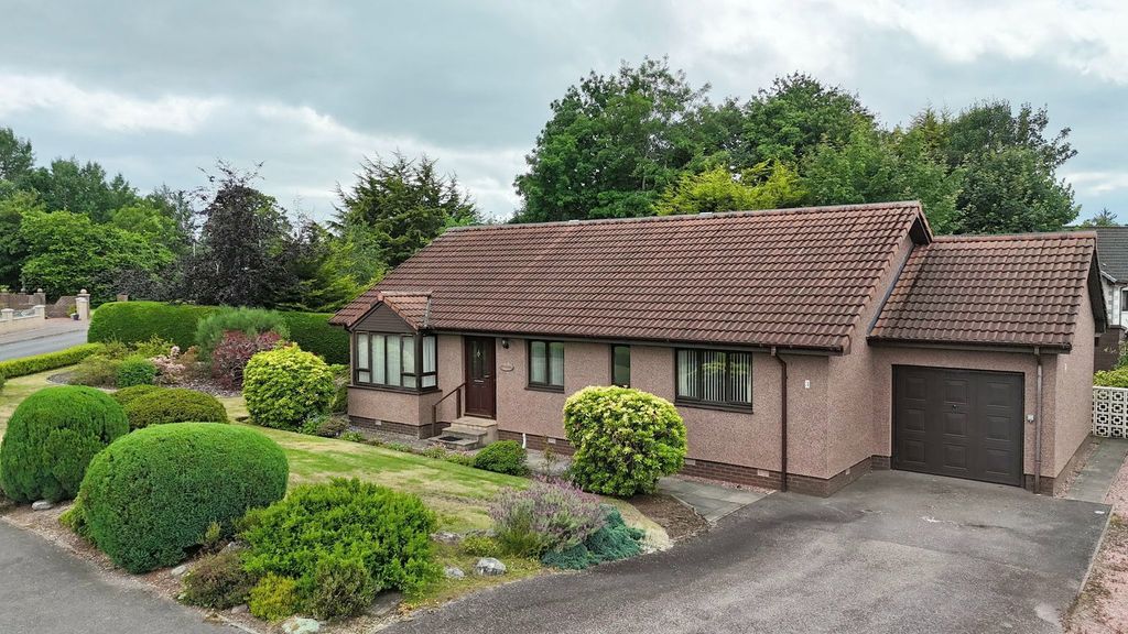Property photo 1 of 25