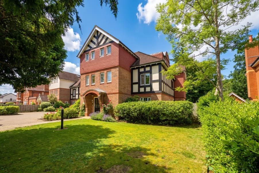 Property photo 1 of 10