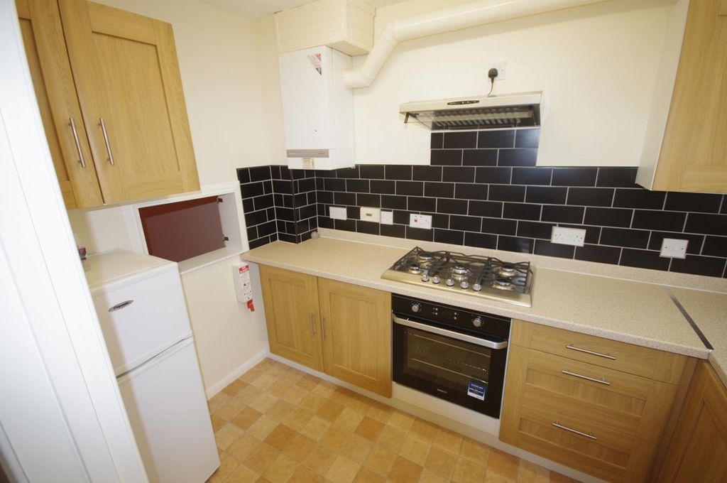 Property photo 3 of 9 3.Jpg