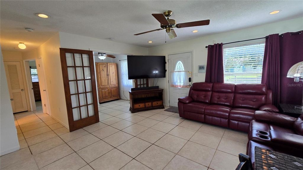 Property photo 3 of 15 <Alttext/>