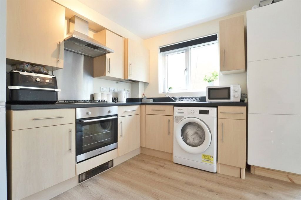 Property photo 2 of 15 Picture No. 43