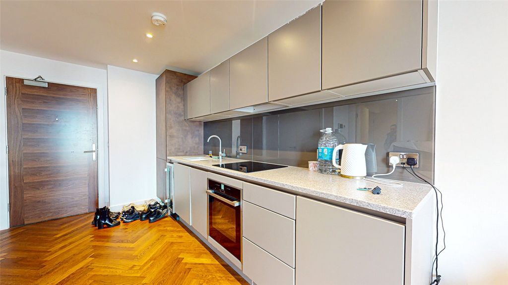 Property photo 3 of 18 Picture No. 03