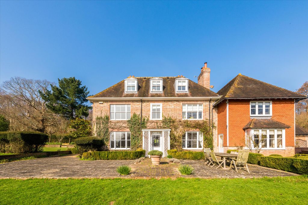 Property photo 2 of 27 Image