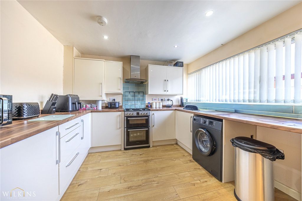 Property photo 2 of 21 Picture No. 07