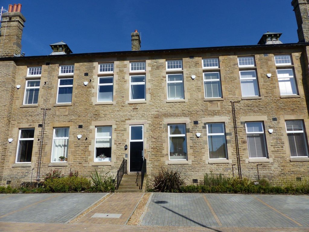 Property photo 1 of 8 0 General